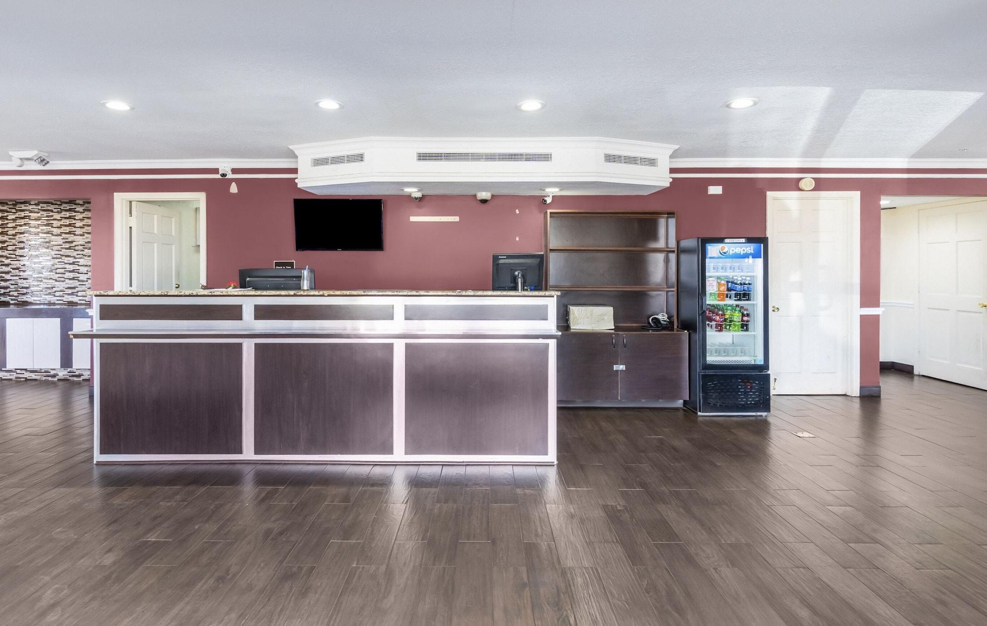 Oyo Hotel Tulsa N Sheridan Rd & Airport 외부 사진