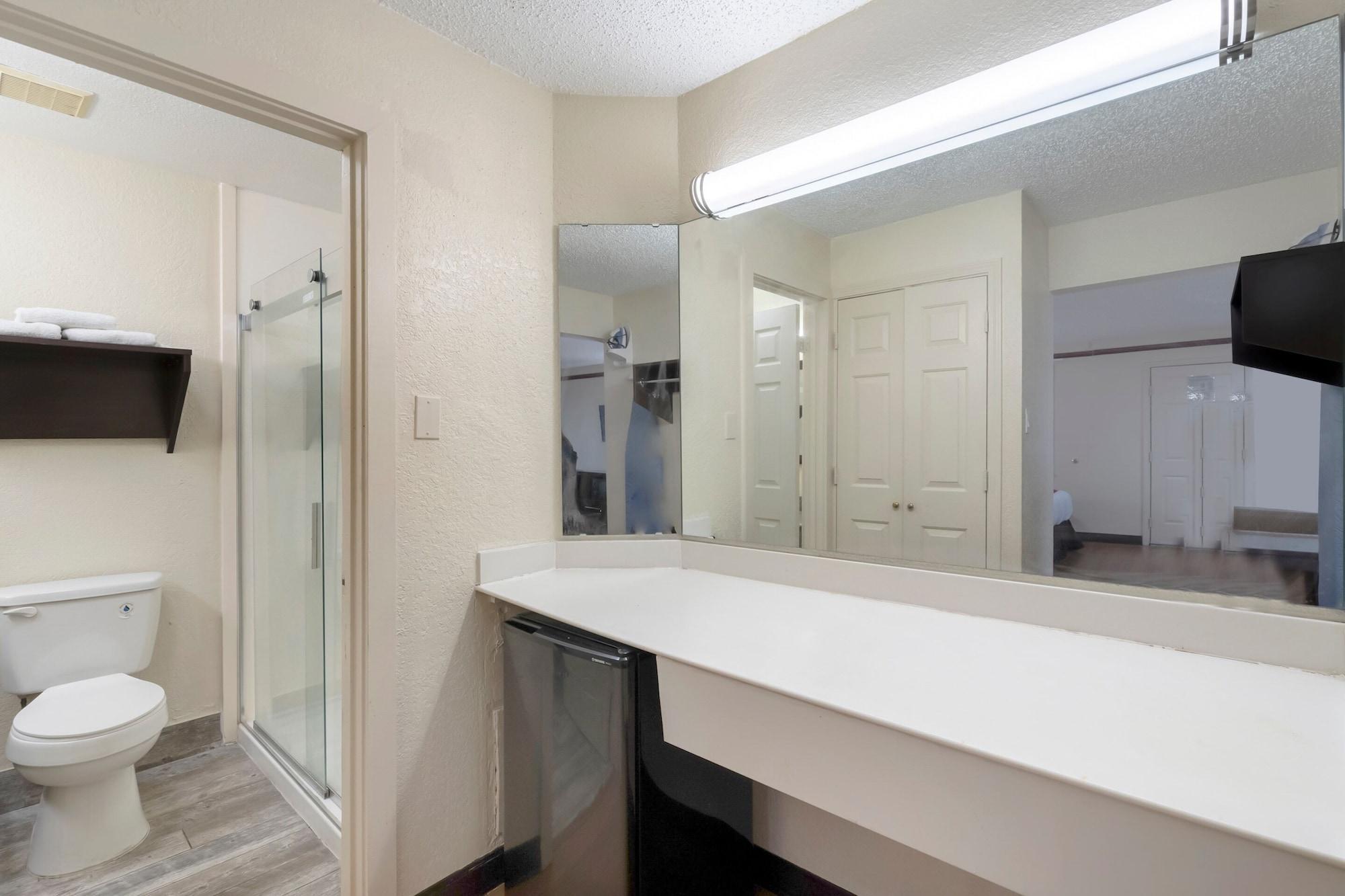 Oyo Hotel Tulsa N Sheridan Rd & Airport 외부 사진