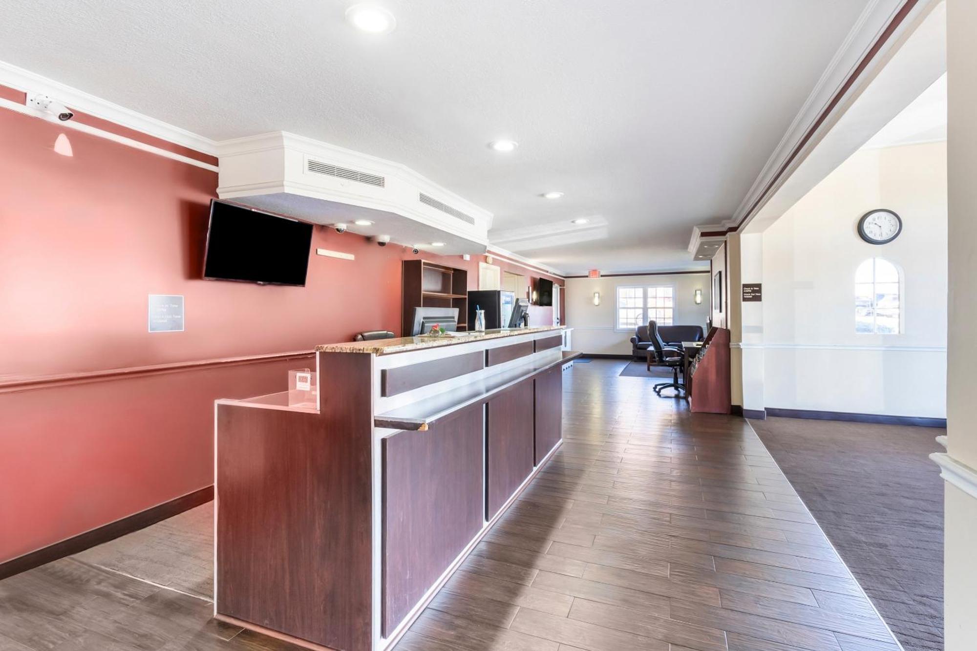 Oyo Hotel Tulsa N Sheridan Rd & Airport 외부 사진