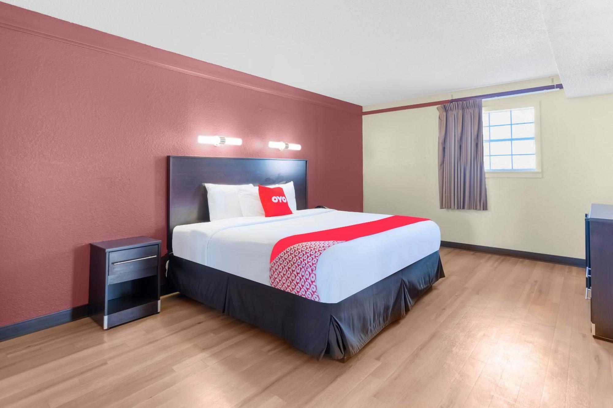Oyo Hotel Tulsa N Sheridan Rd & Airport 외부 사진