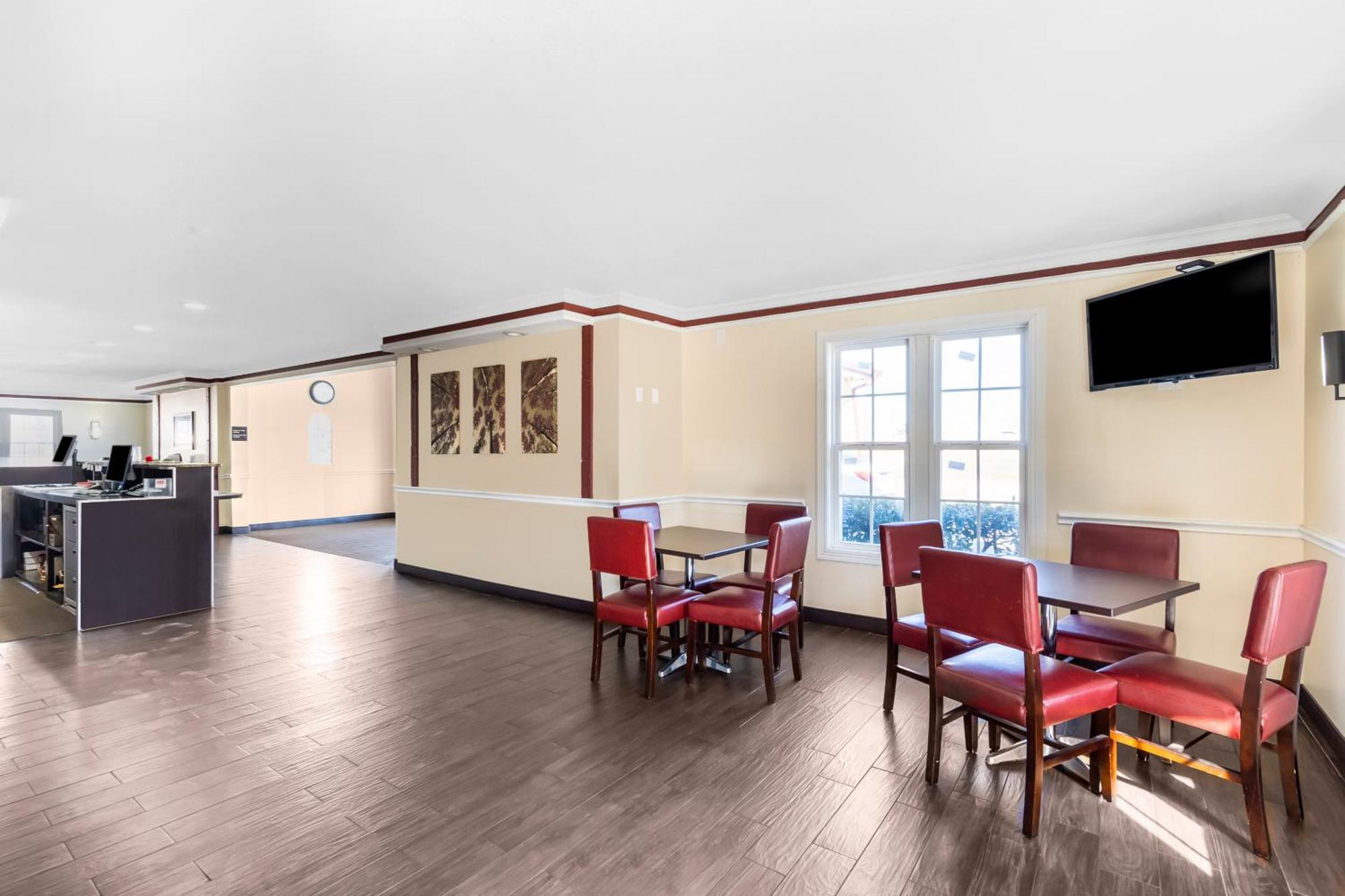Oyo Hotel Tulsa N Sheridan Rd & Airport 외부 사진